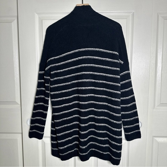 Vince Boucle Womens Black White Striped Cardigan Open Front Medium Coastal *Flaw - Picture 2 of 13
